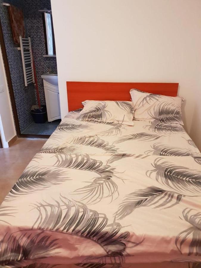 Apartament 2 Camere Tomis Nord Constanţa Eksteriør billede